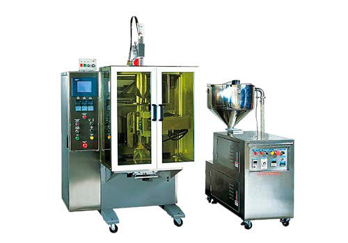 Vertical Liquid Auto Filling Packing Machine CT-260-L 