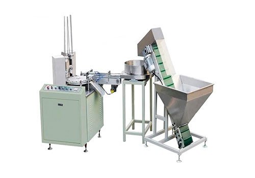 Rotary Cap Liner Wadding Machine