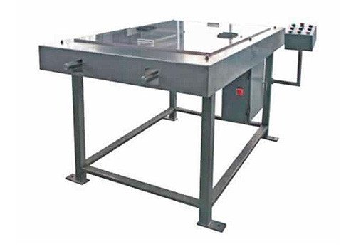 XP100/500 bottle-discharging machine