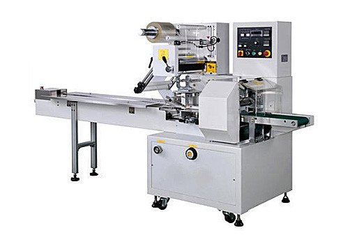 Горизонтально-поточная упаковочная машина P-FW-400